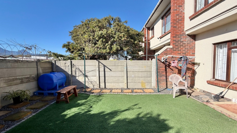 3 Bedroom Property for Sale in Audas Estate Western Cape